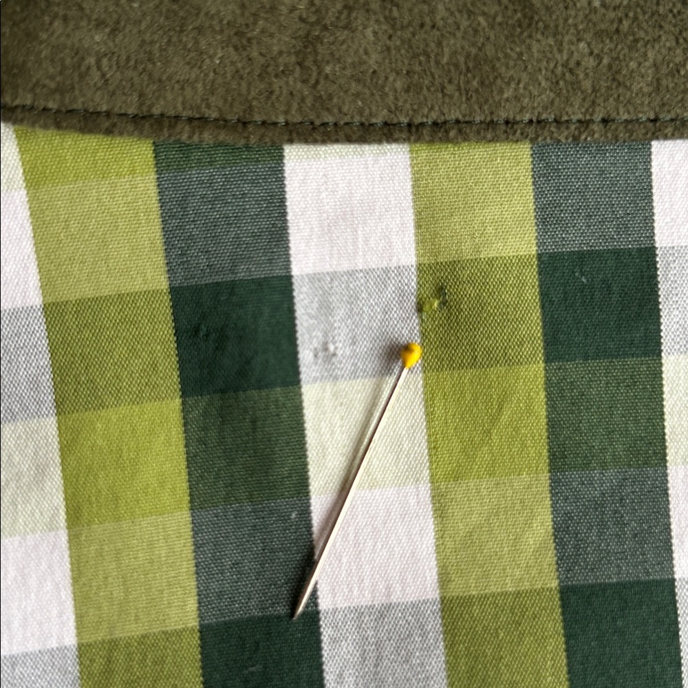 Wallmann button down blouse 4 Checkered Ruffle fr… - image 9